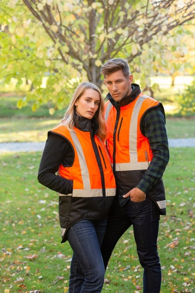 Styx Mill Hi-Vis Oilskin Fur Lined Vest Styx Mill Hi-Vis Oilskin Fur Lined Vest