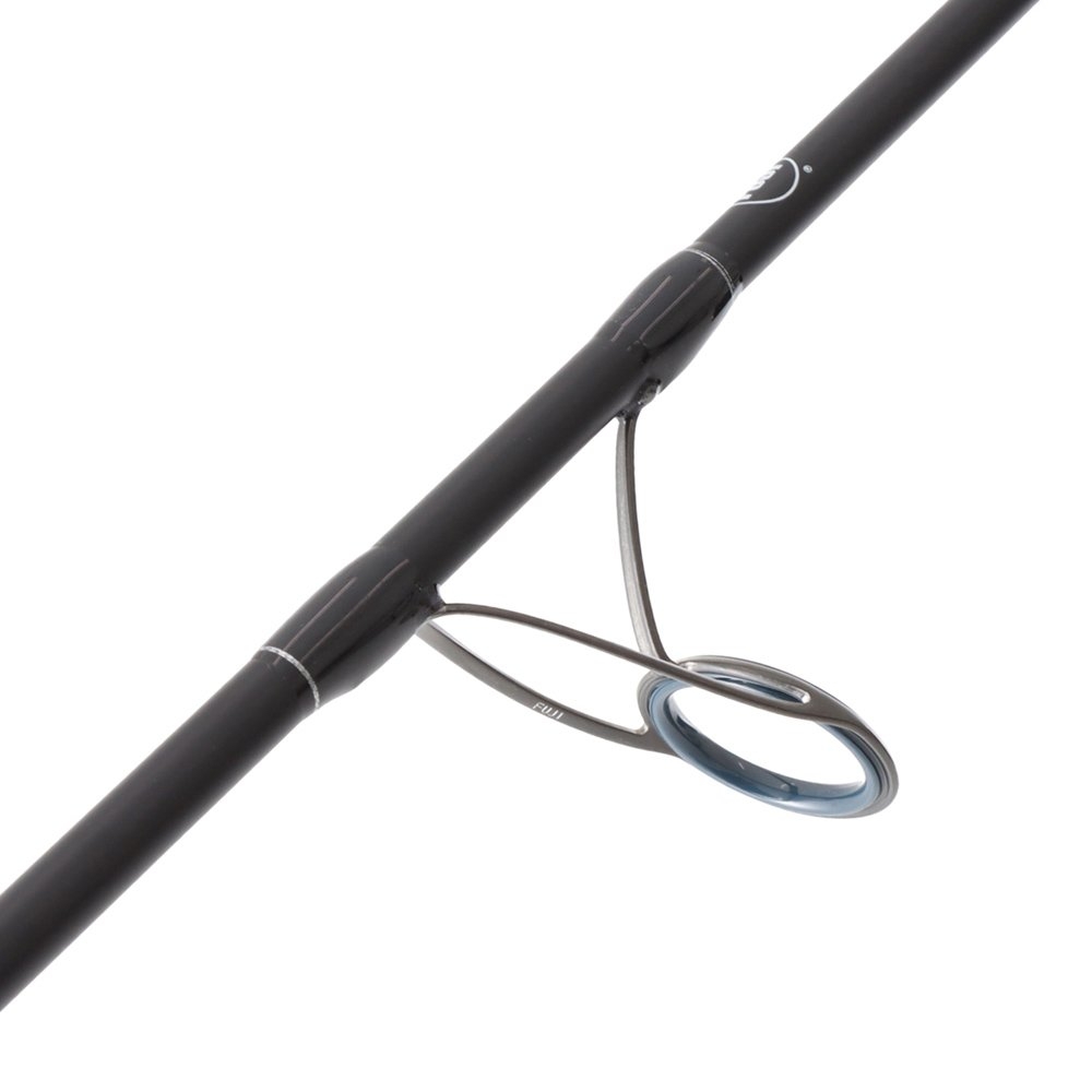 PENN Regiment Black Ops III Spinning Soft Bait Rod 7ft 6in 6-10kg 10-60g 2pc