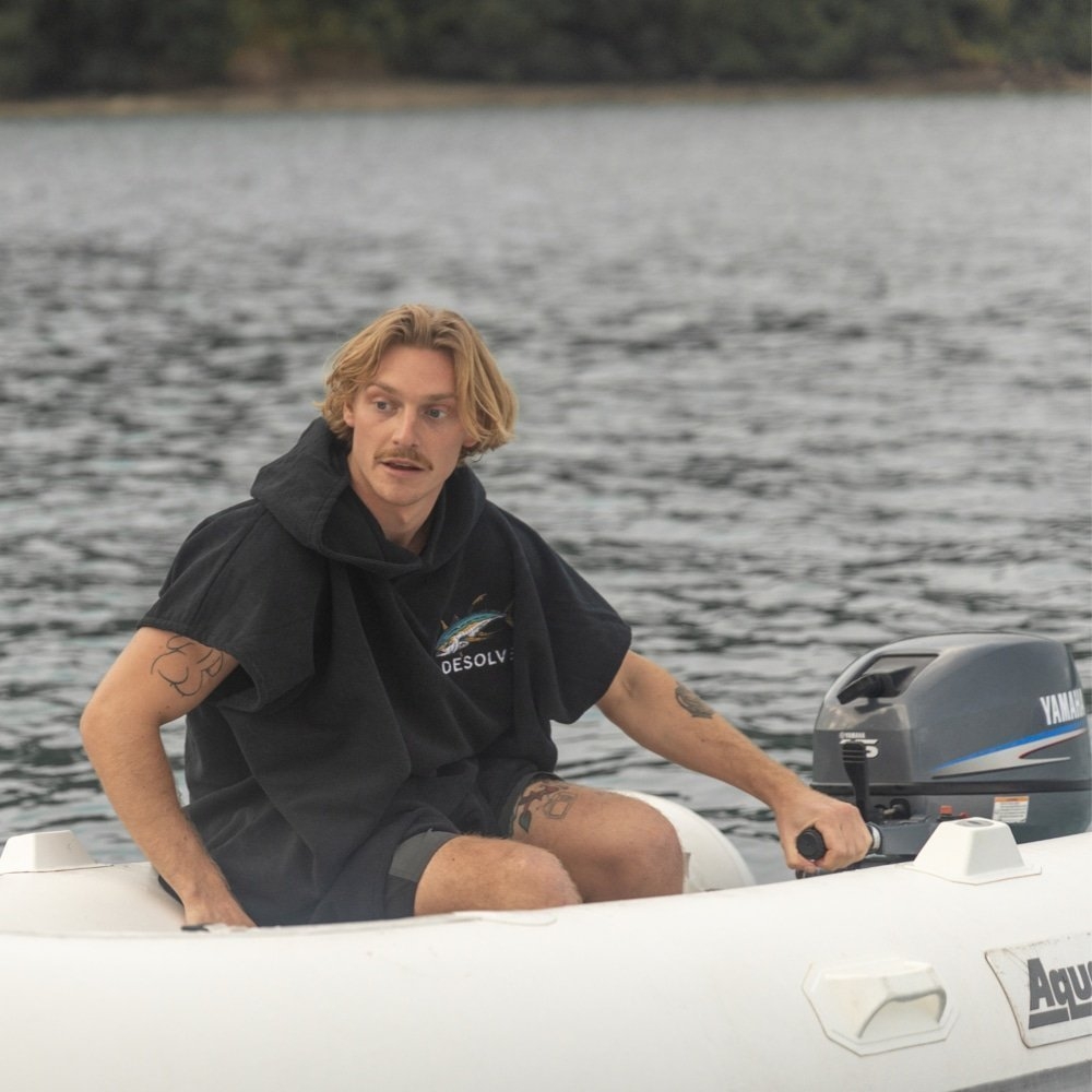 Desolve Albacares Beach Towel Poncho