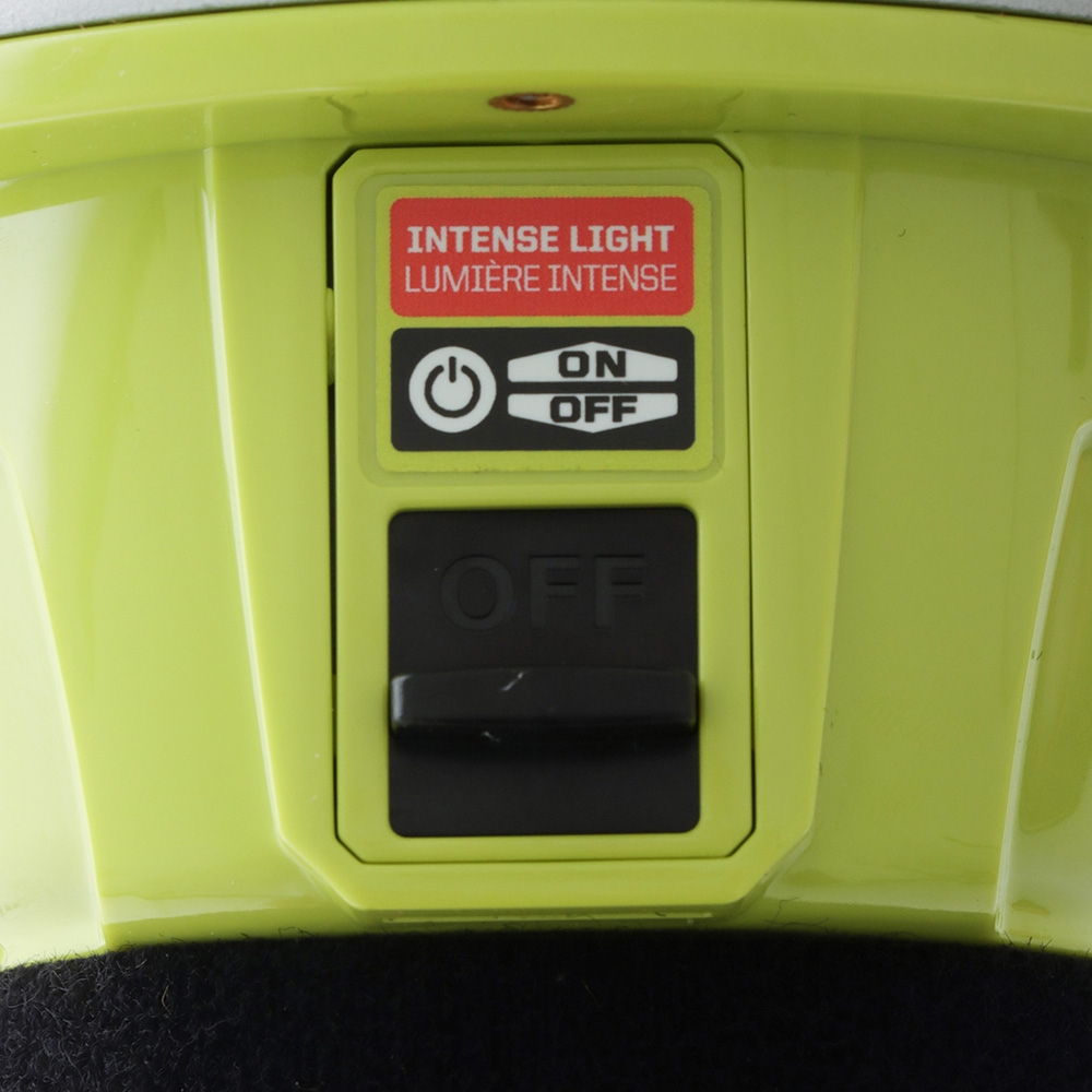 ACR ResQFlare PRO Electronic Boat Flare eVDSD with Daytime Distress Flag