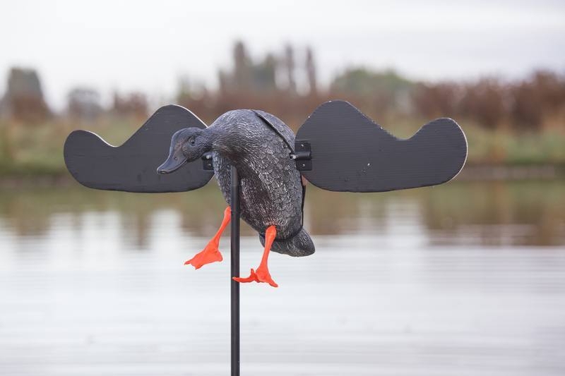 Game On Spinner Winner Motorised Landing Duck Decoy