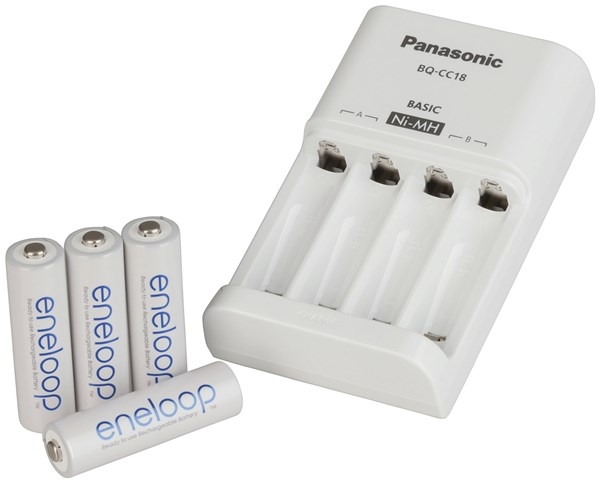 Panasonic Ni-MH Battery Charger with 4 Eneloop AA Batteries