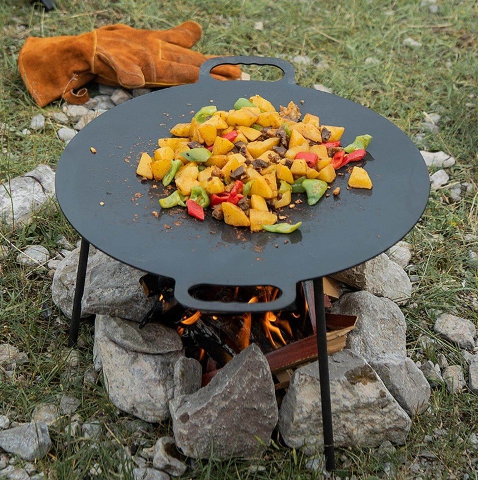 Naturehike Cast Iron Griddle / Hot Plate Round 31.7 x 60.3cm