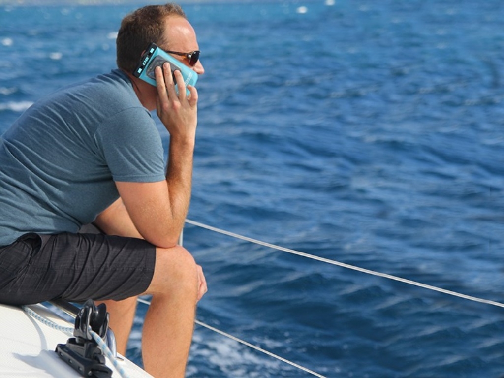 OverBoard Small Phone Case Aqua