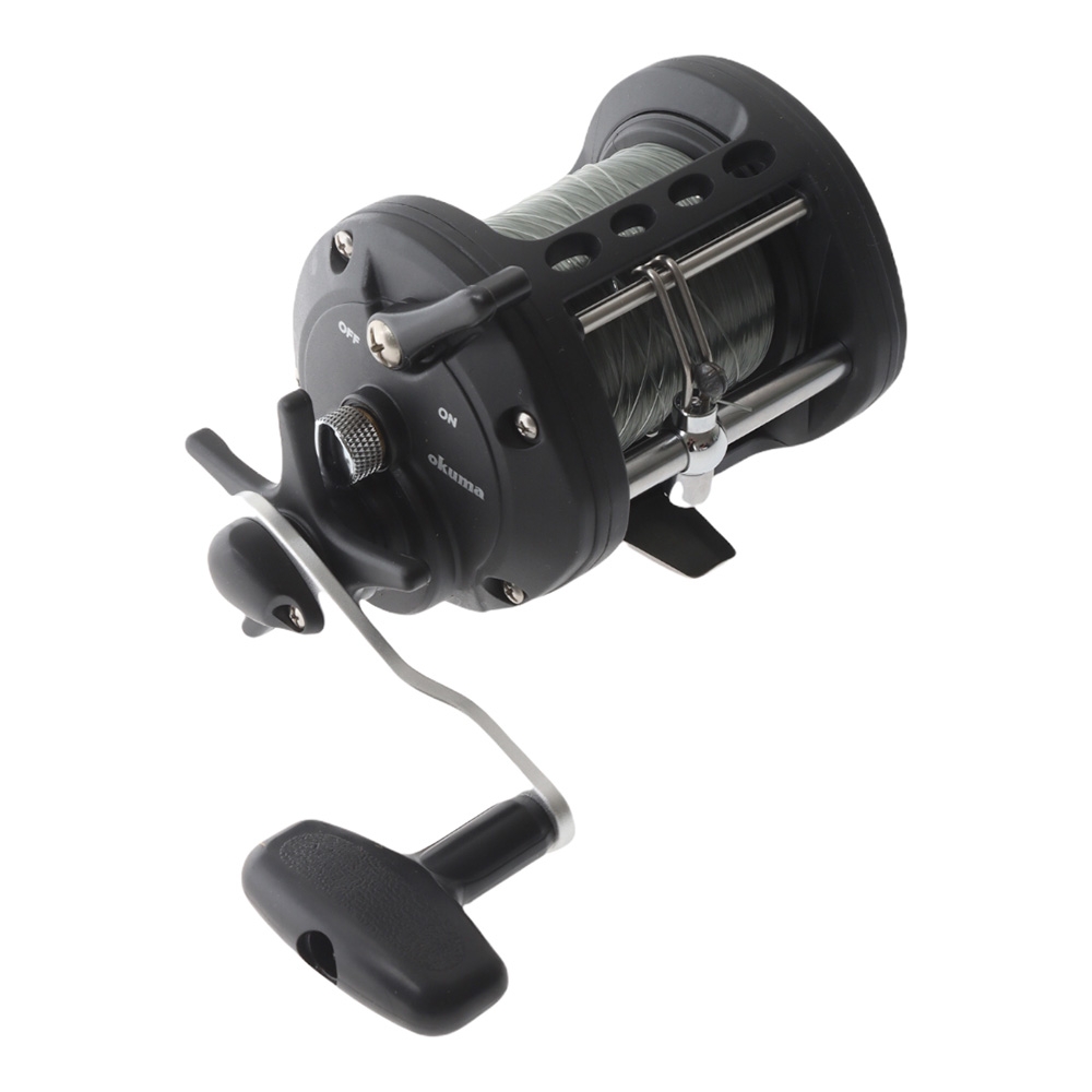 Okuma Classic CLX450 Levelwind Boat Reel with Line