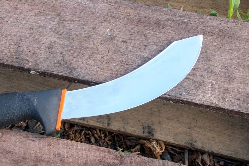 Outdoor Outfitters Skinning Knife 16cm