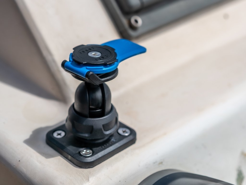 Quad Lock 360 Flat Rectangle Base 4-Hole