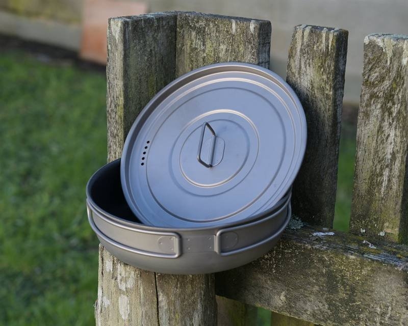 Trailmate Titanium Non-Stick Frying Pan 1L