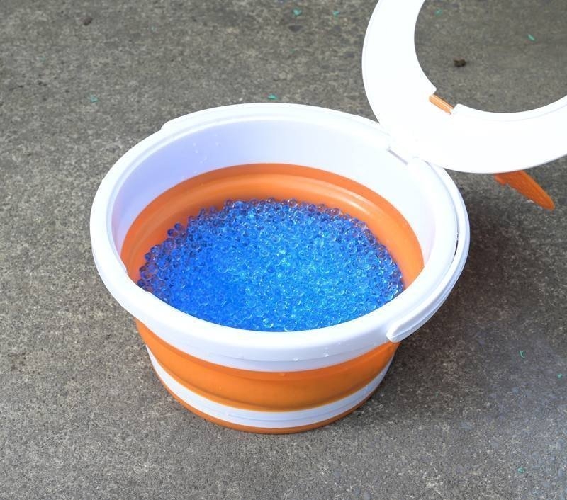 Impact Gel Ball Bucket Collapsible with Water Drain