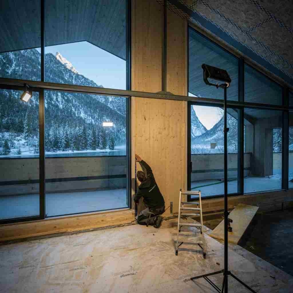 Ledlenser AF12R Work Hybrid Power Area Light 8000lm