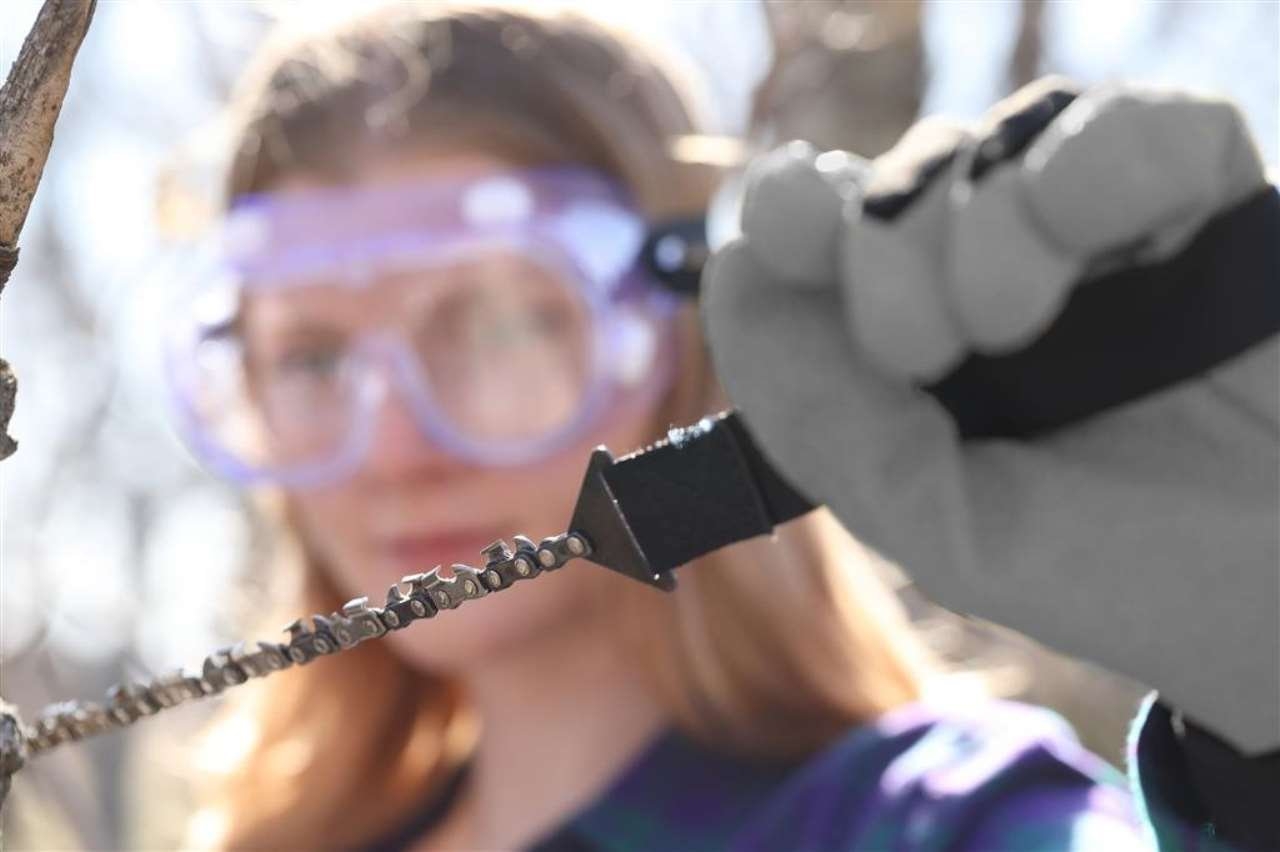 Coghlan's Pocket Chainsaw