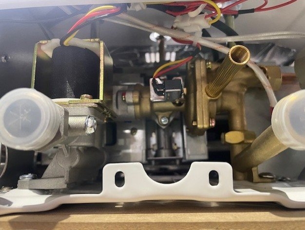 Challenger Califont CE LPG Water Heater 5L