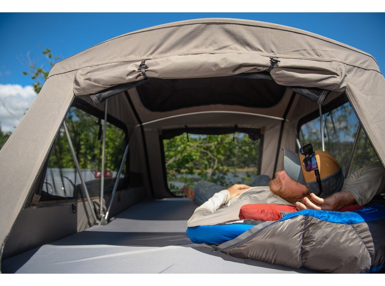 Yakima SkyRise HD 2 Person Rooftop Tent