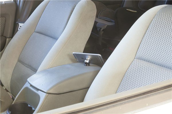 RESPONSE Magnetic Dash Mount Phone Holder