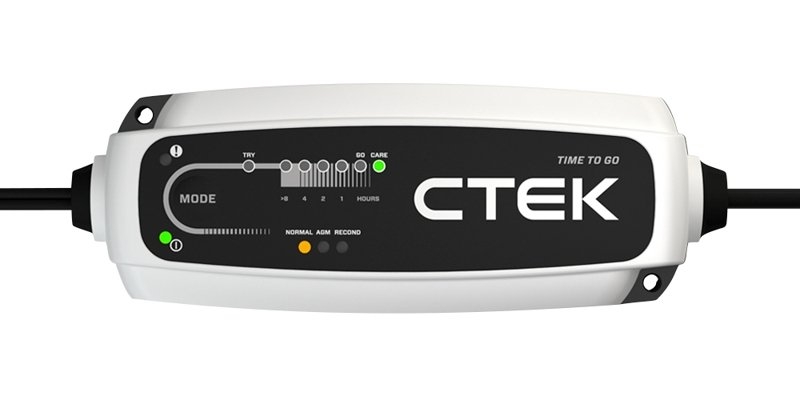 CTEK Time To Go 5A Battery Charger Kit