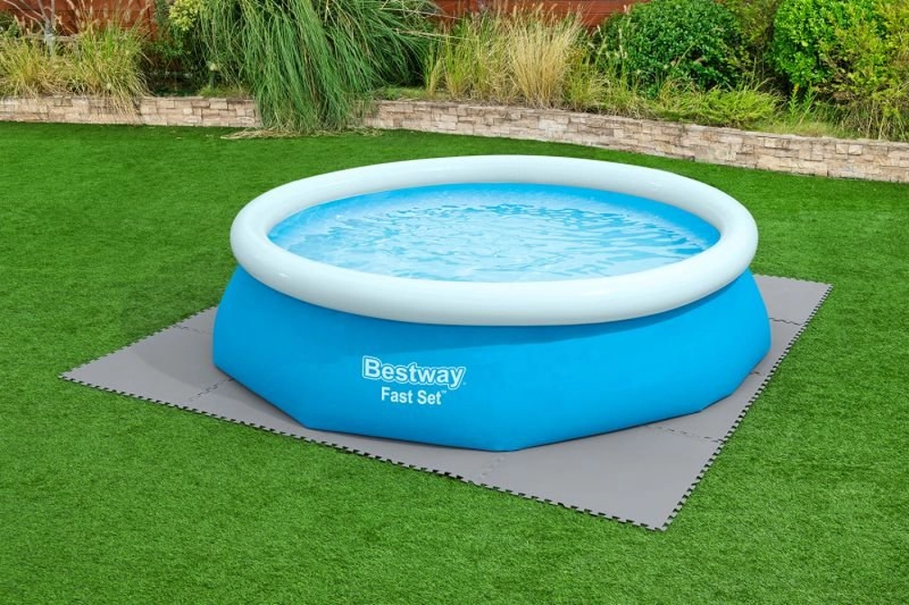 Bestway Flowclear Pool Floor Protector Set 2.3m x 2.3m Bestway Flowclear Pool Floor Protector Set 2.3m x 2.3m