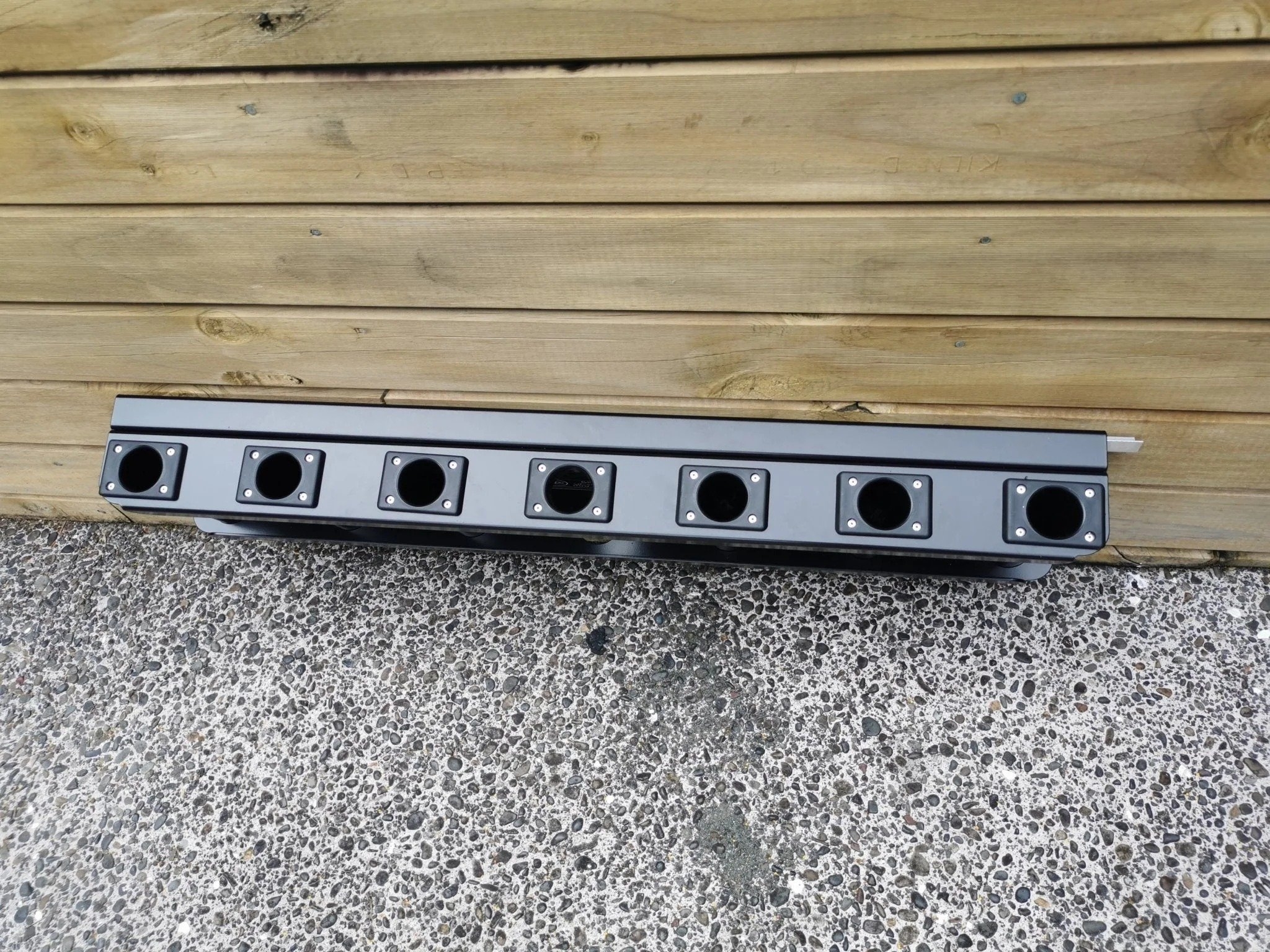 GR8NZLIFE S3 Removable 7 Rod Rack Black