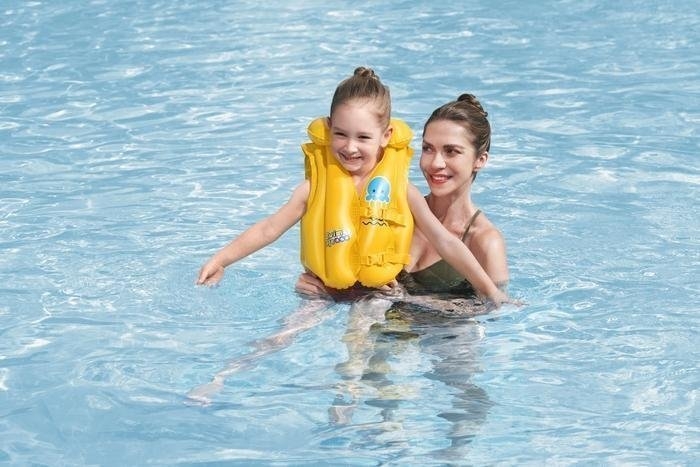 Bestway Swim Safe ABC Wondersplash Inflatable Swim Vest 3-6 Years