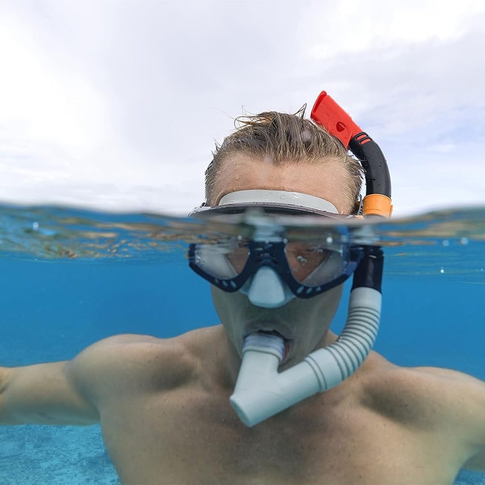Bestway Spark Wave Mask Snorkel and Fins Set Black Small