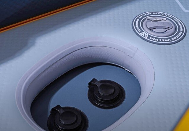 Aqua Marina Tomahawk Air-C 3-Person Inflatable Kayak / Canoe 15ft 8in