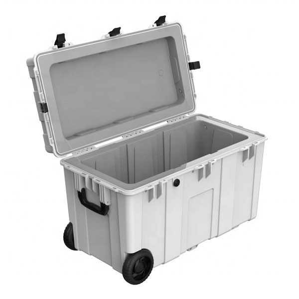 Tsunami Case Chilly Bin Cooler 90L White