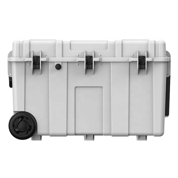 Tsunami Case Chilly Bin Cooler 90L White