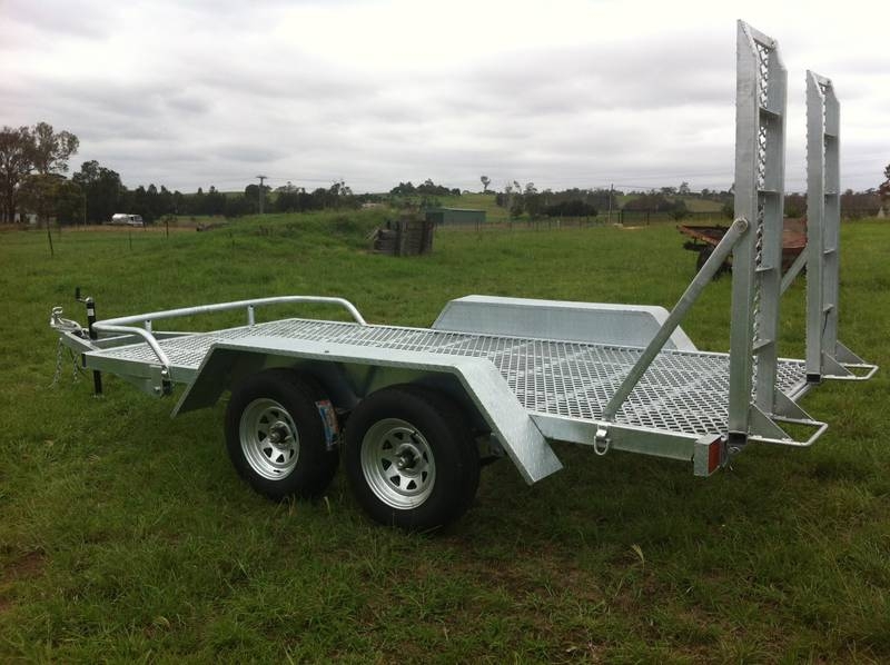 Trojan Galvanised Trailer Mudguards Set 1580 x 220 x 360mm