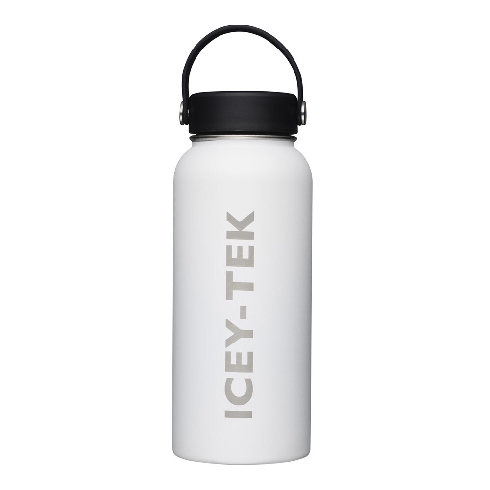 Icey-Tek Insulated Water Bottle with Chug Lid 950ml White - ex display, no box