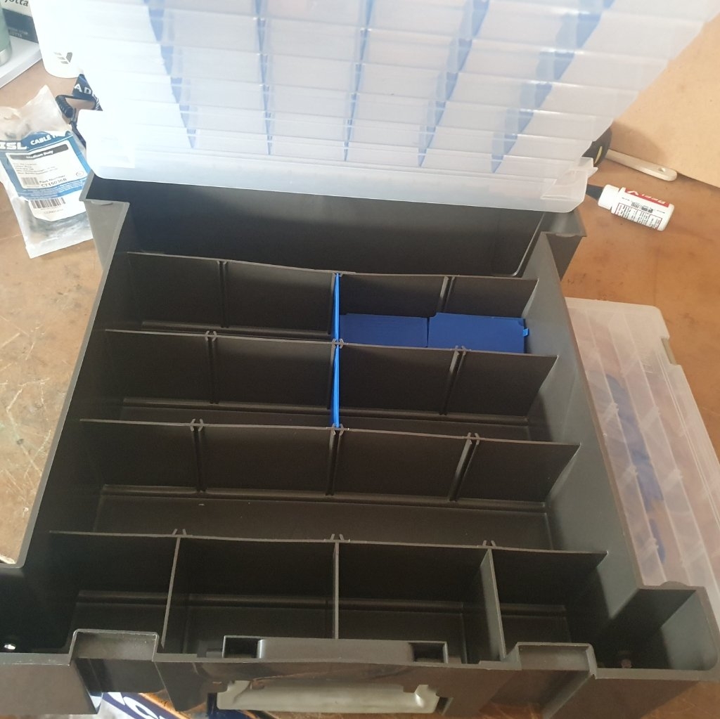 Flambeau Super Max Satchel Tackle Box - Broken