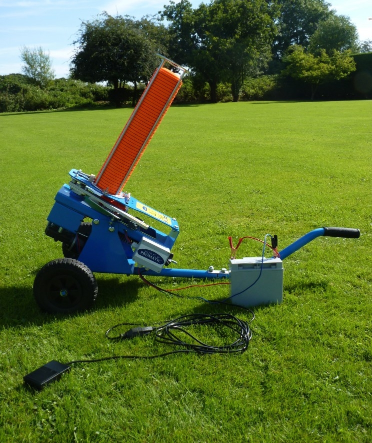 Promatic Pigeon Clay Target Launcher
