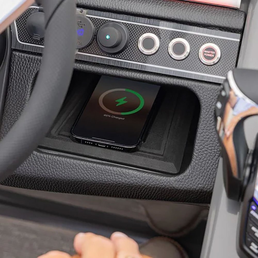 AquaAmp 200 Series Waterproof Wireless Super Fast Phone Charger Qi2 25W