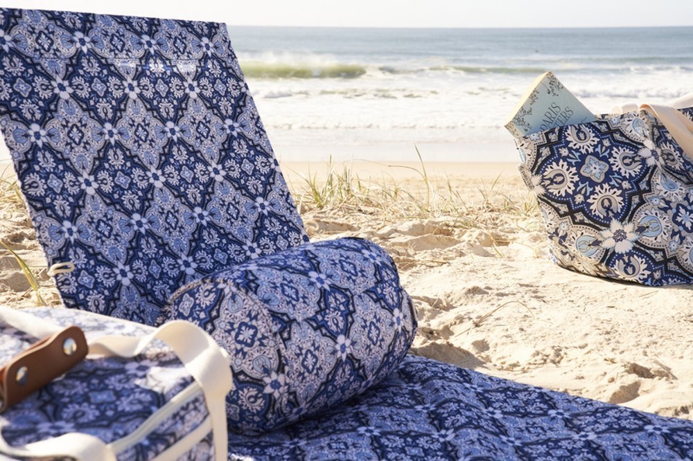 OZtrail Beach Pillow Bells Beach Blue