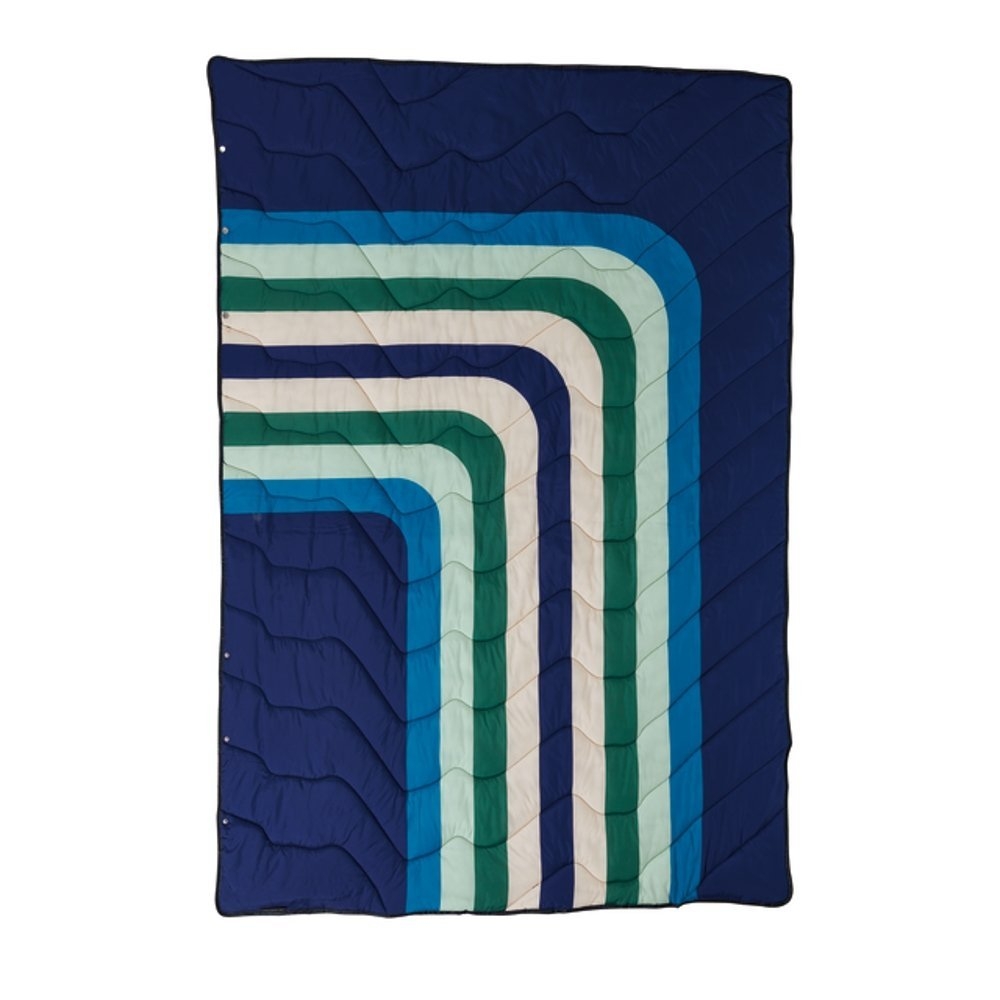 OZtrail Anywhere Quilted Blanket
