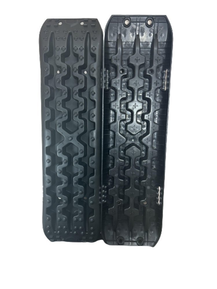 On The Road Grip Traxx Tyre Recovery Traction Boards Black