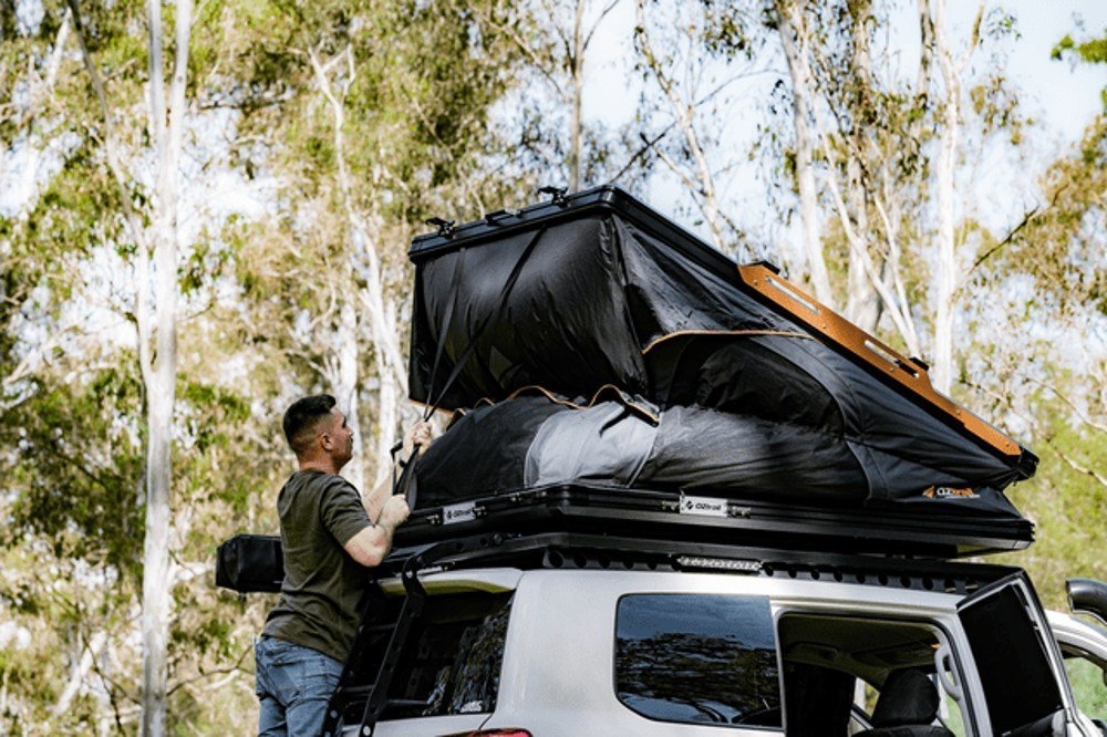 OZtrail Canning 1300 Hard Shell Rooftop Tent