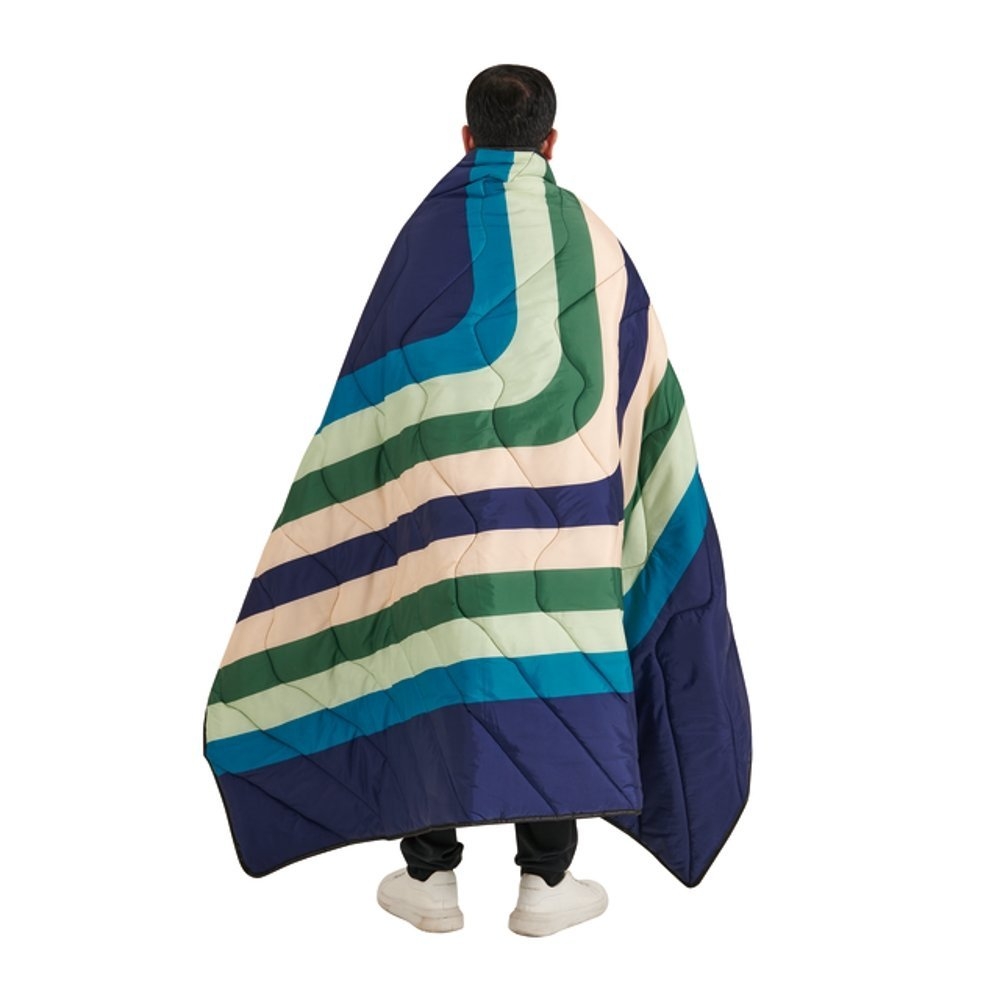 OZtrail Anywhere Quilted Blanket