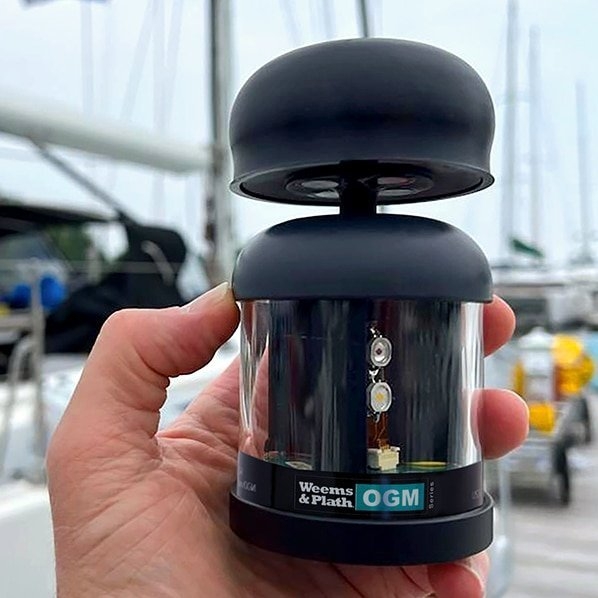 Weems & Plath BRIGHTWind Ultrasonic Wind Sensor and LED Navigation Light Combo