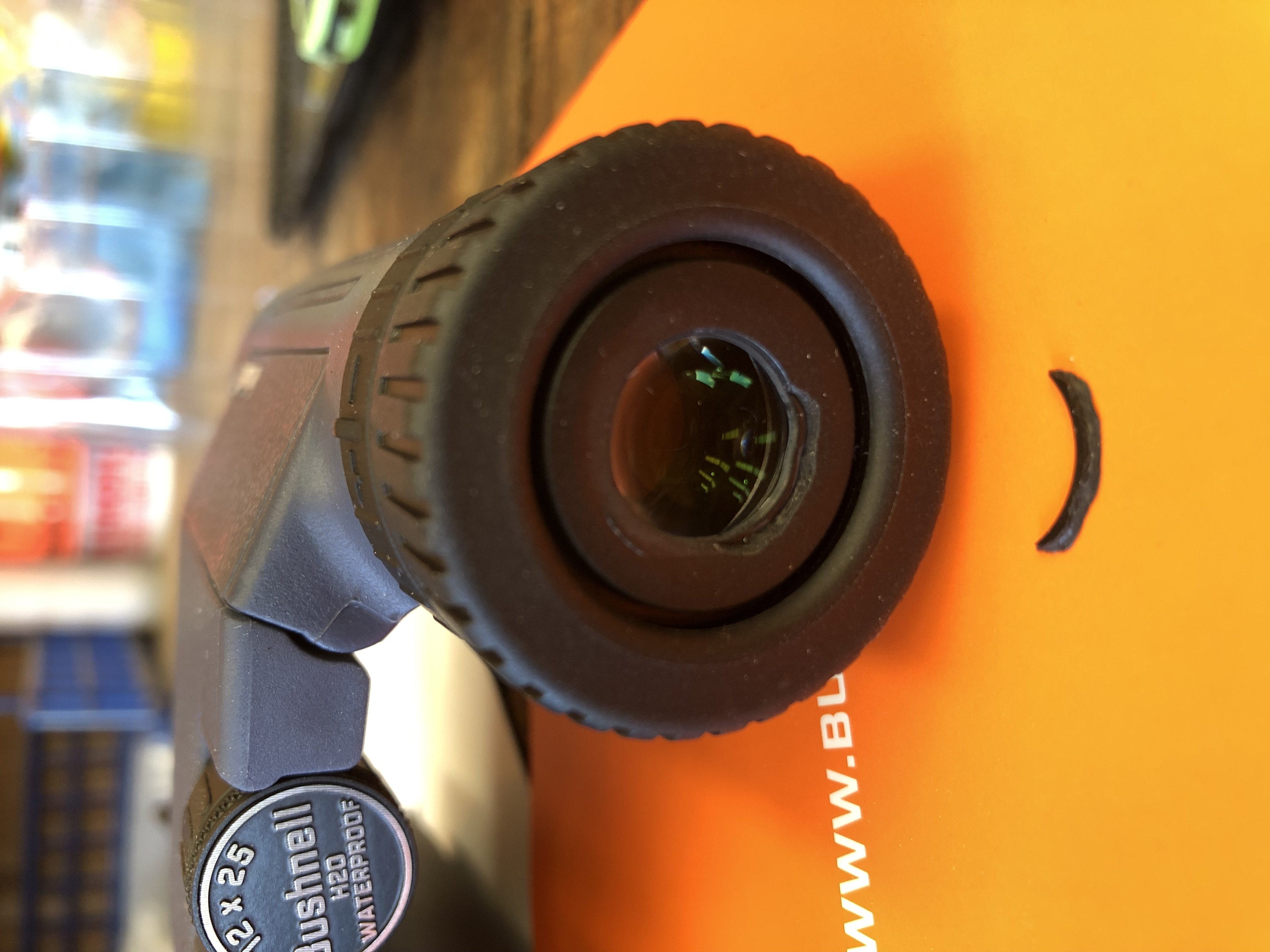 Bushnell H2O 12x25 Waterproof Binoculars - Returned Item-Broken right eye seal