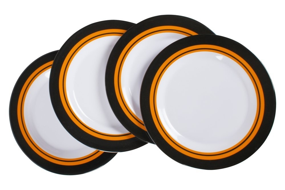 Wildtrak 16-Piece BPA-Free Melamine Camping Dinner Set