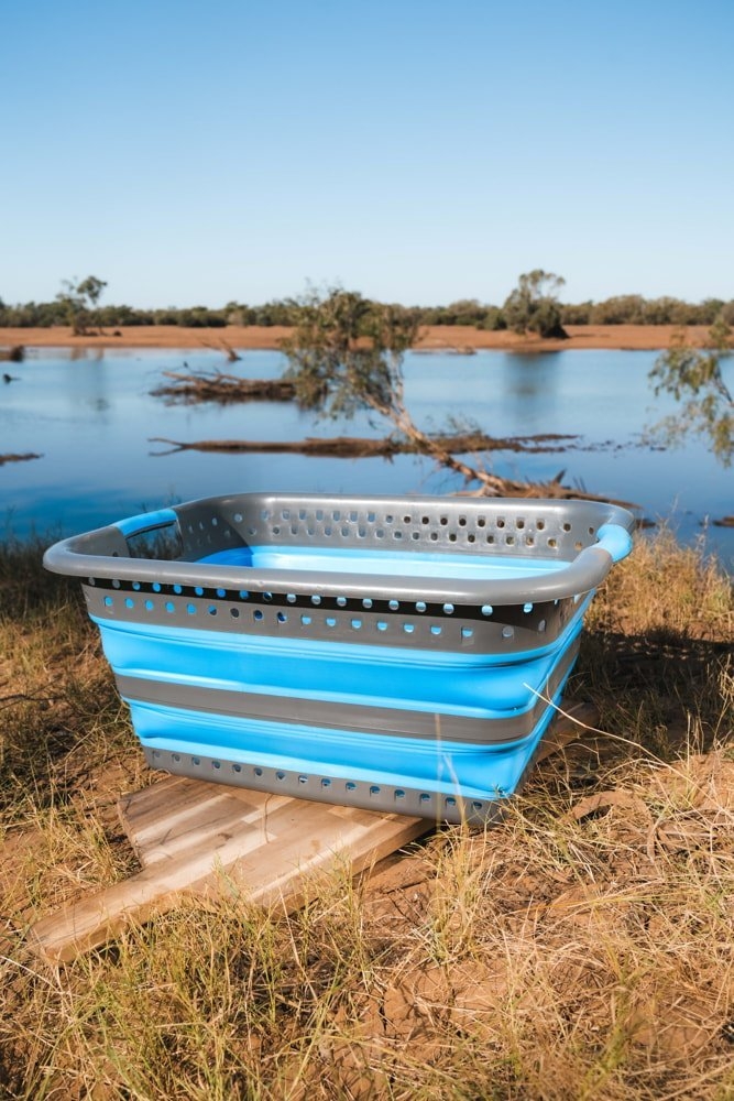 Wildtrak Expanda Collapsible Laundry Basket 37L