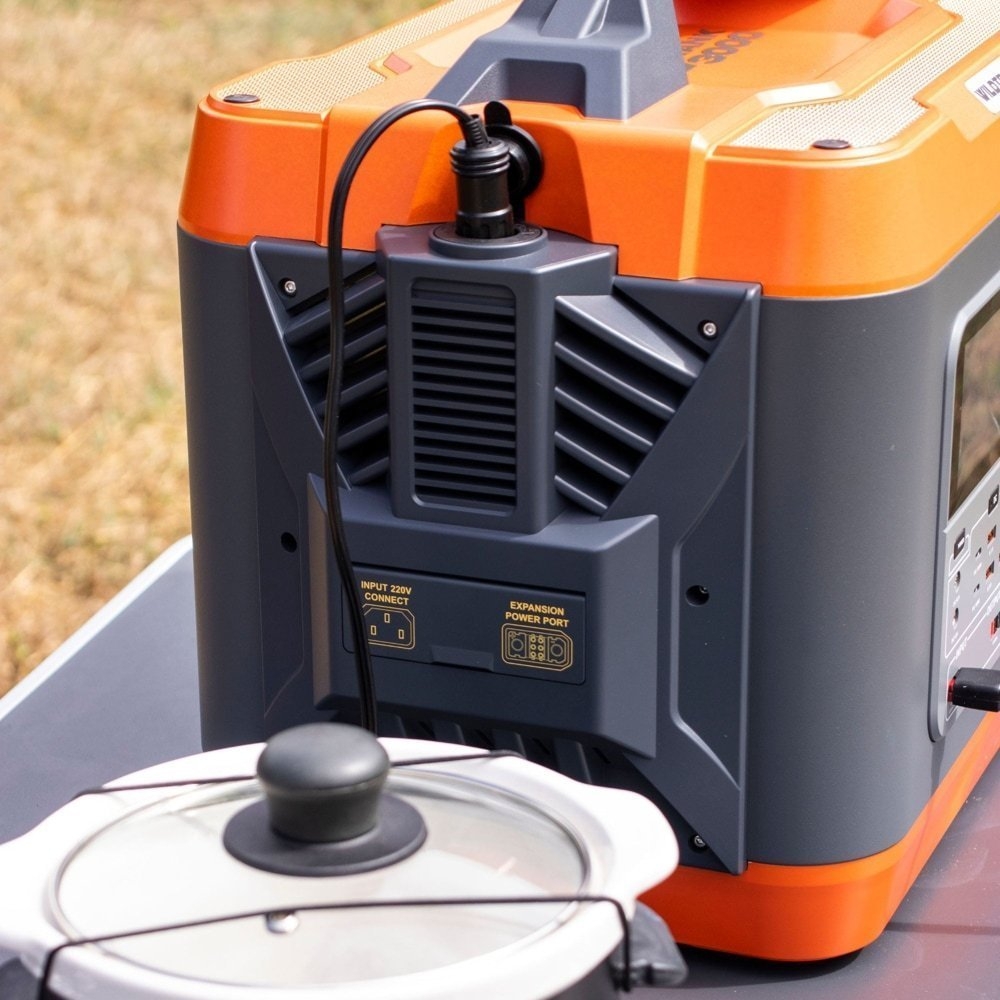 Wildtrak Power Tank Pro 3000 Portable Power Station 225Ah LiFePO4 Battery