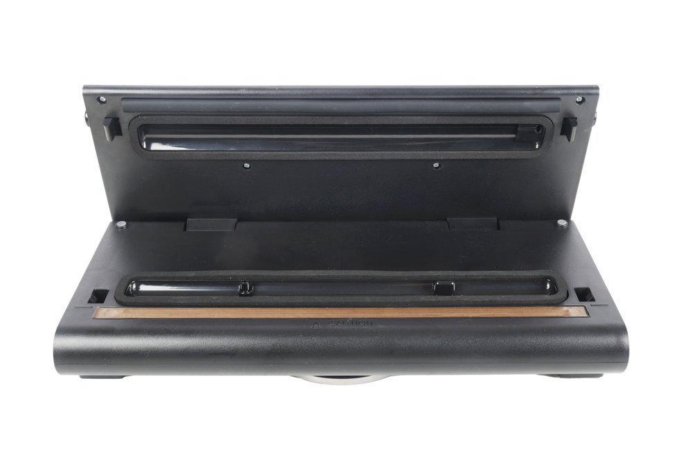 Wildtrak Deluxe Vacuum Sealer with Scale 12V/240V