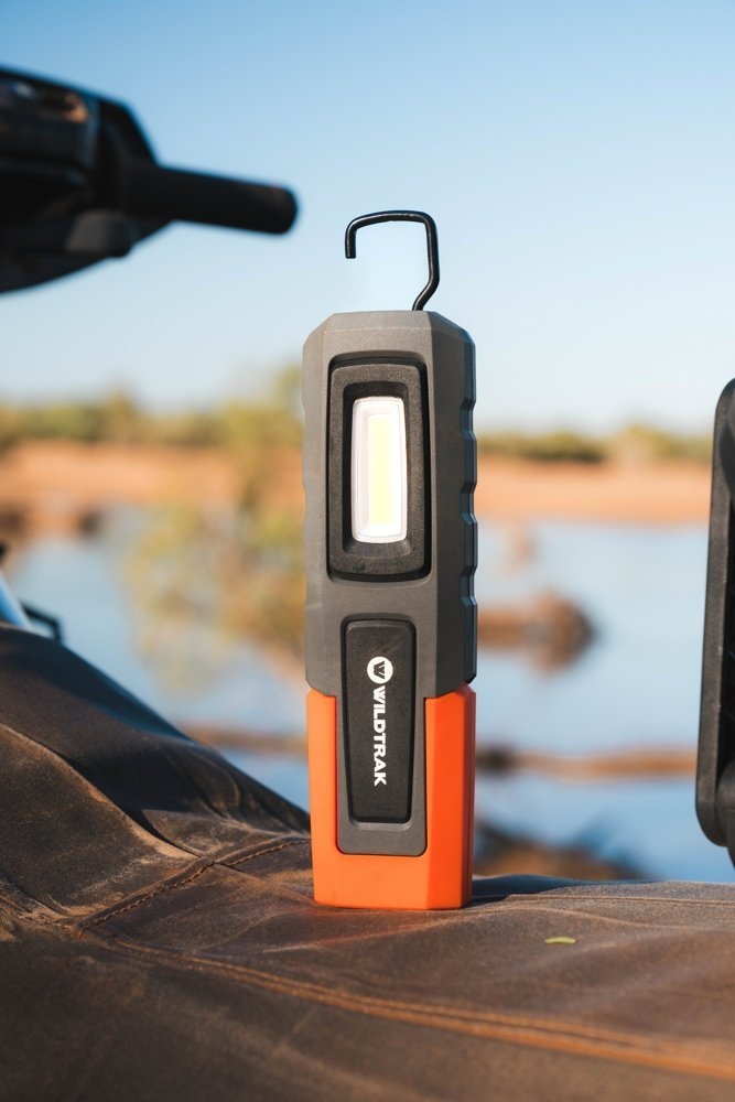 Wildtrak Rechargeable Handheld Work Light 600lm 4Ah