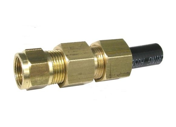 BLA 292993 Female Connector 11/2inch tube to 3/8inch BSP