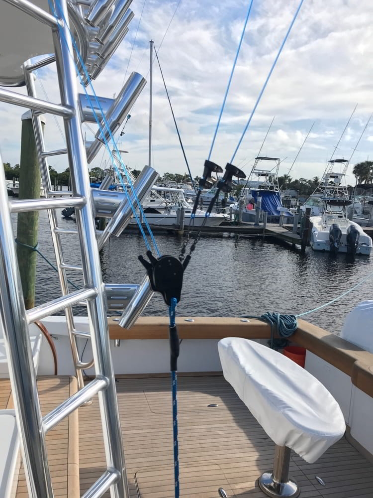 Rupp Quad Halyard Lock with Shock Cord