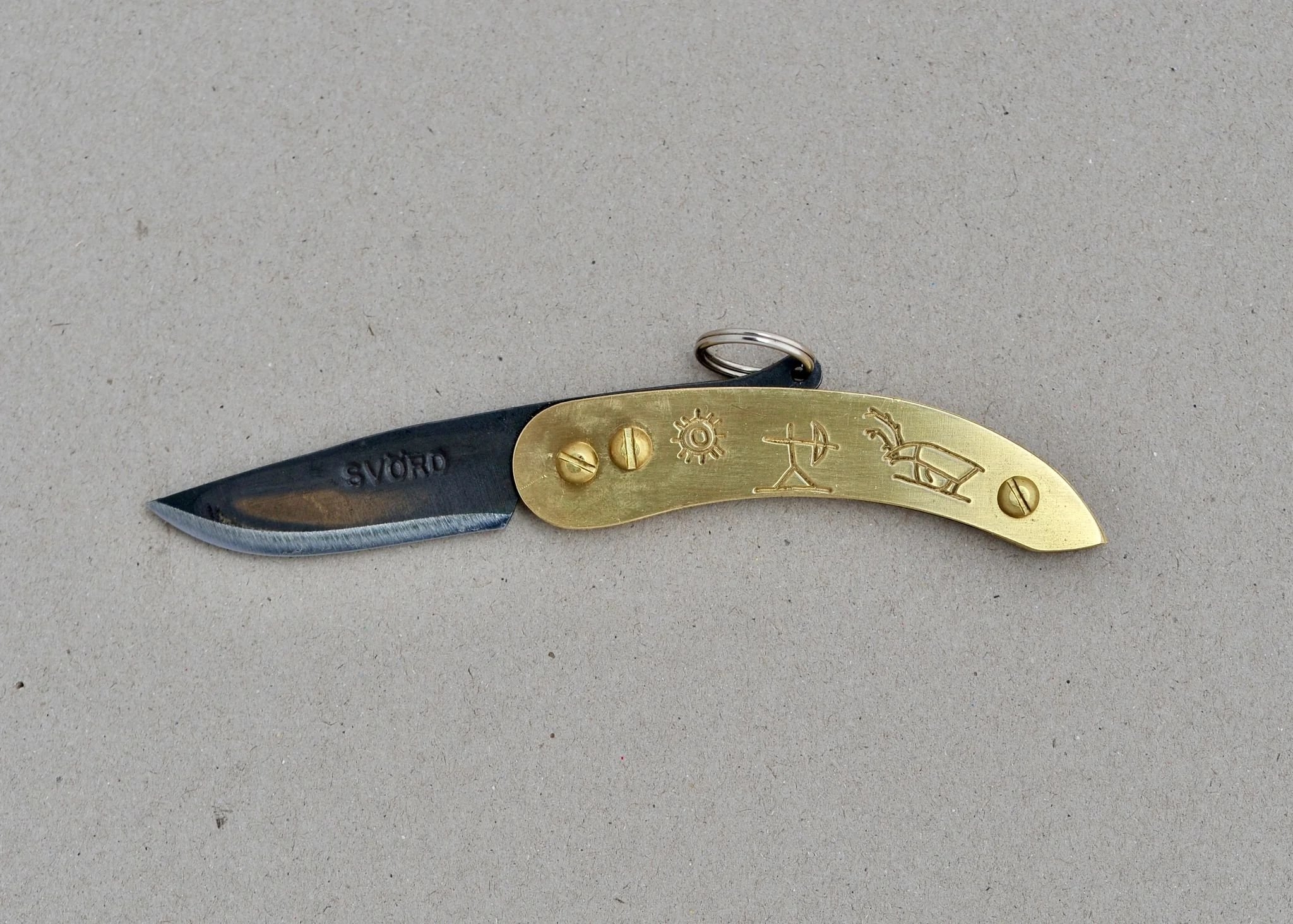 Svord Peasant Folding Pocket Knife with Brass Handle 4cm