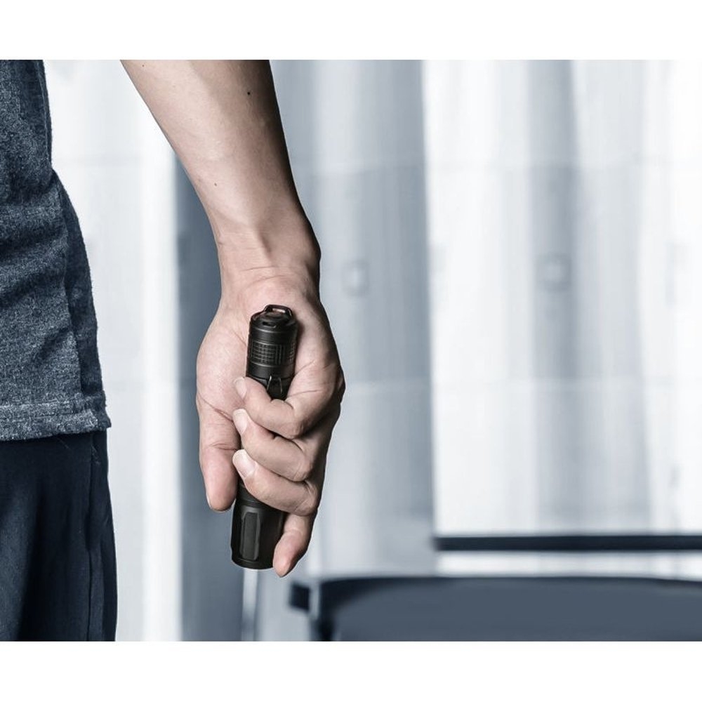 Nextorch E51C LED Torch 1600 Lumens IPX8 Waterproof