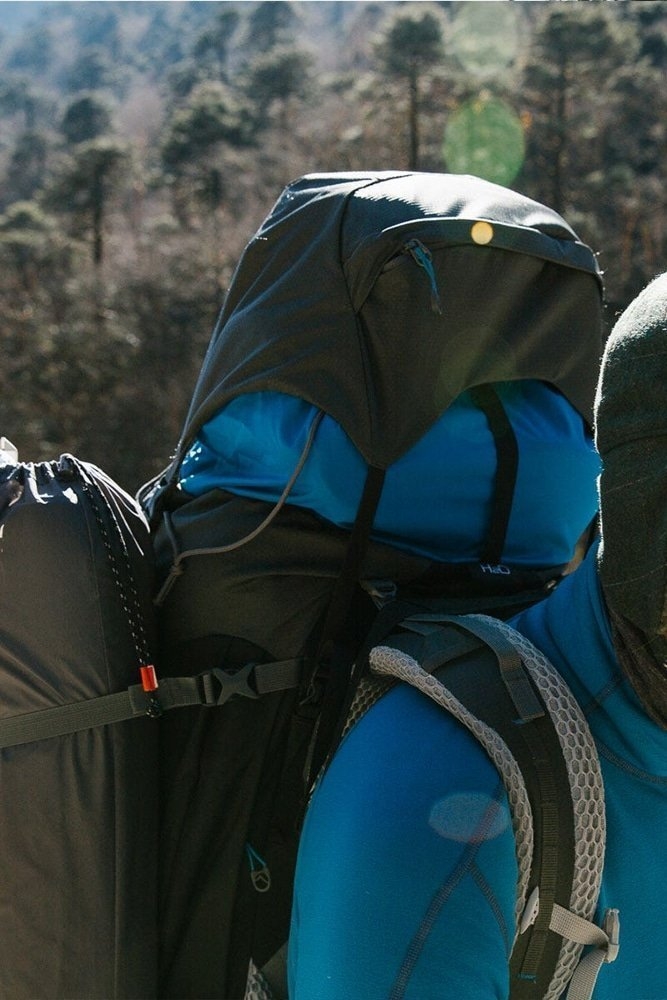 Lowe Alpine Cerro Torre Trekking Backpack 80:100L Black Medium/Large