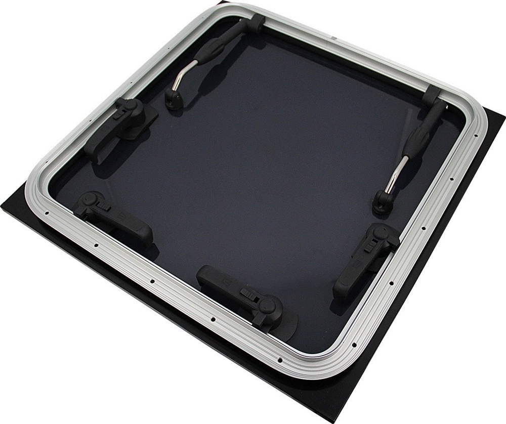 VETUS Fully Flush Escape Hatch 627x627mm