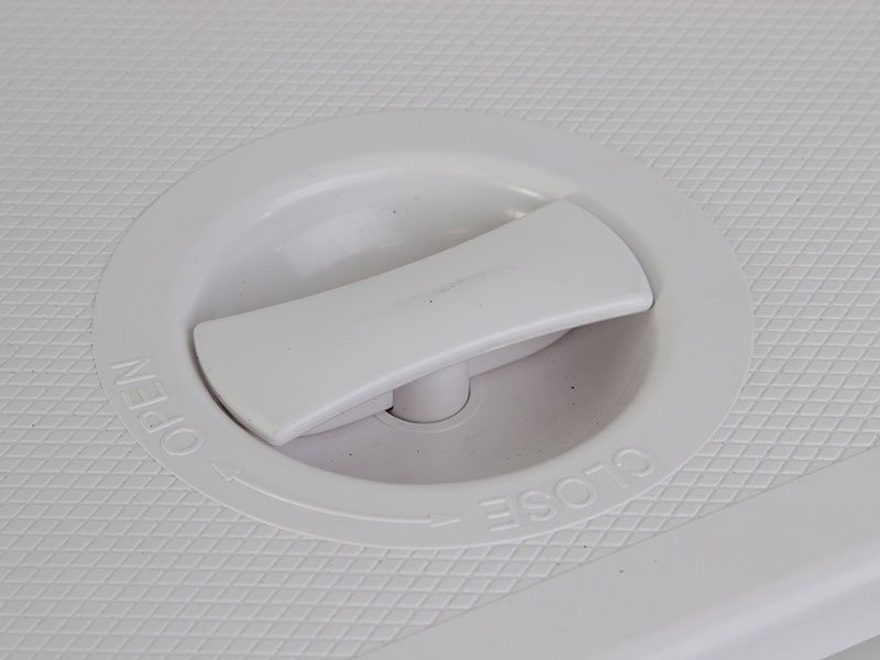 Hi-Tech Live Bait Tank with Hatch Lid 550x380x300mm 55L